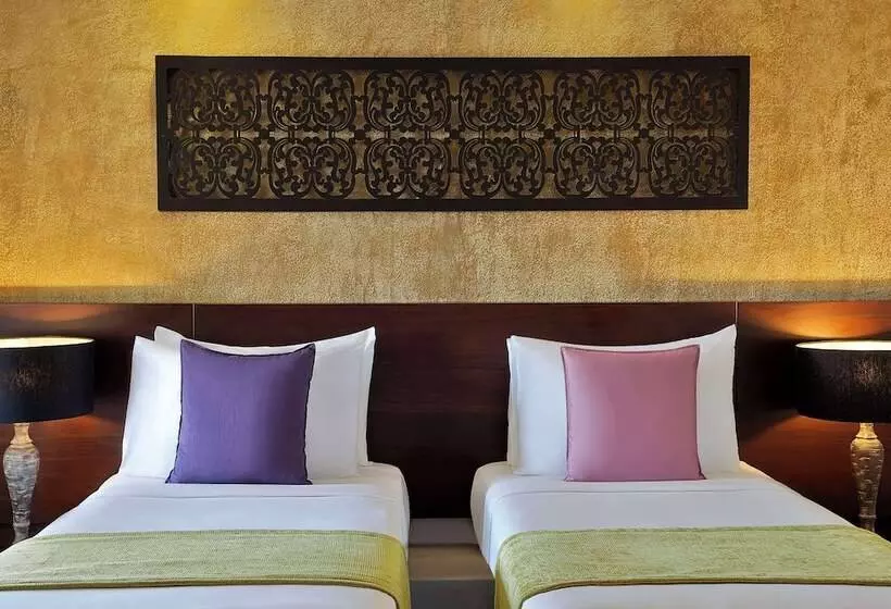 レイクビューデラックスルーム, Avani Kalutara Resort