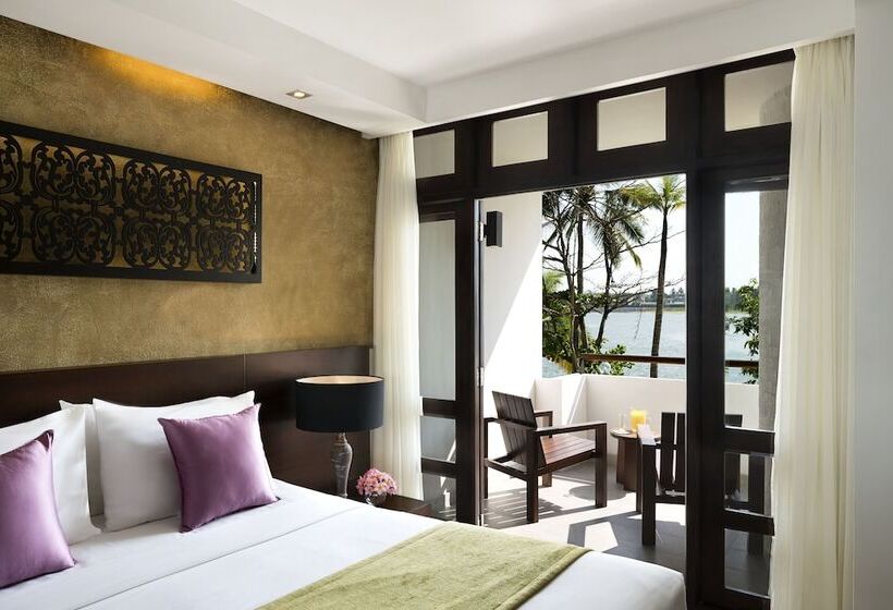 Номер Deluxe Вид на Озеро, Avani Kalutara Resort