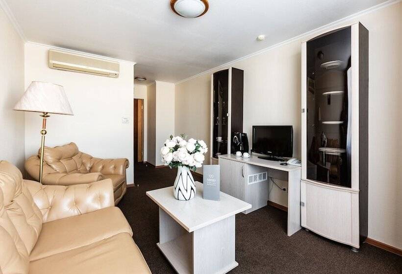 套房, Amaks Congress