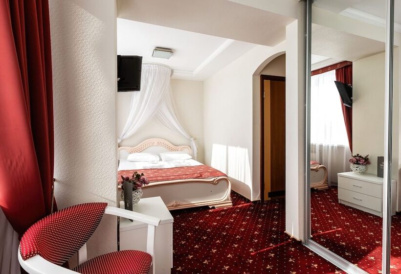 标准工作室, Amaks Congress