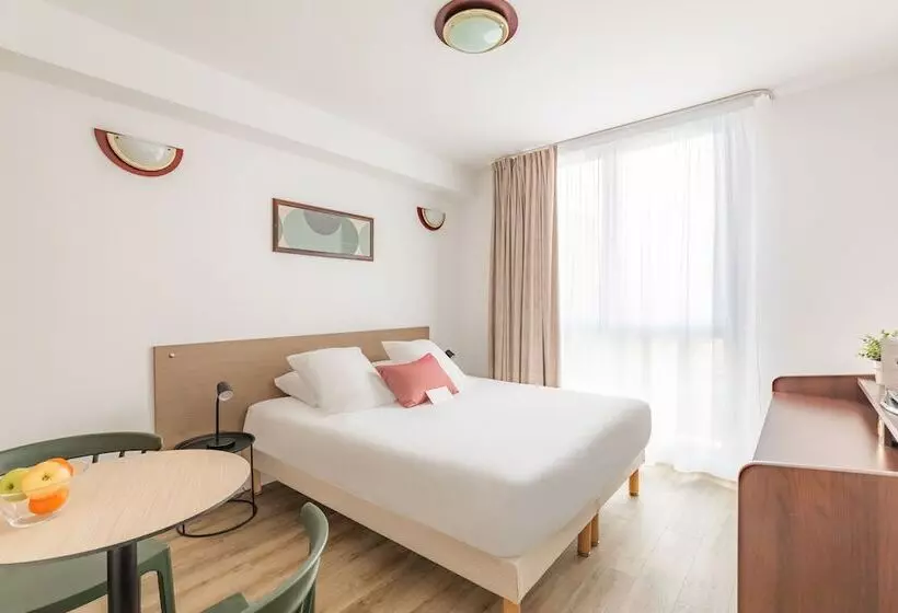 استودیوی استاندارد, Appart City Confort Brest