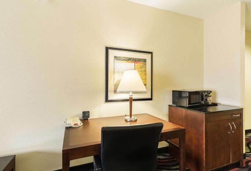 장애인을 위한 스위트, Comfort Suites Beaumont I10