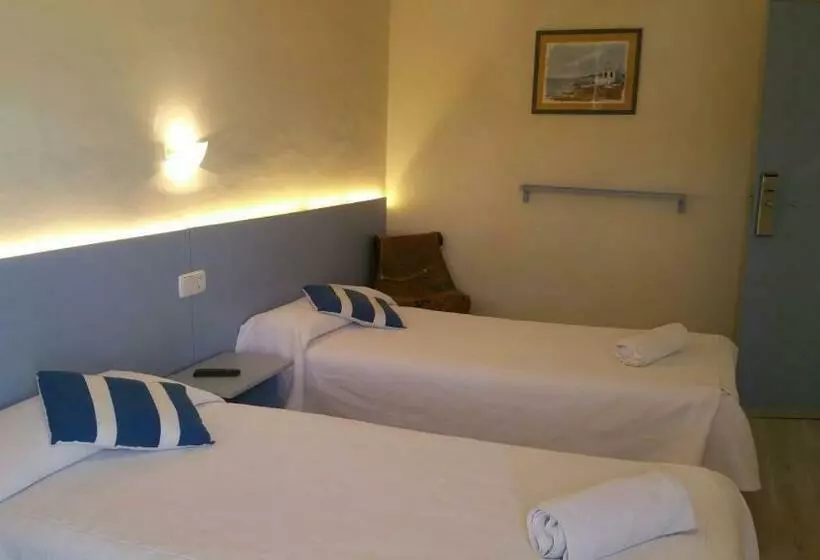 اتاق استاندارد سه نفره, Del Mar