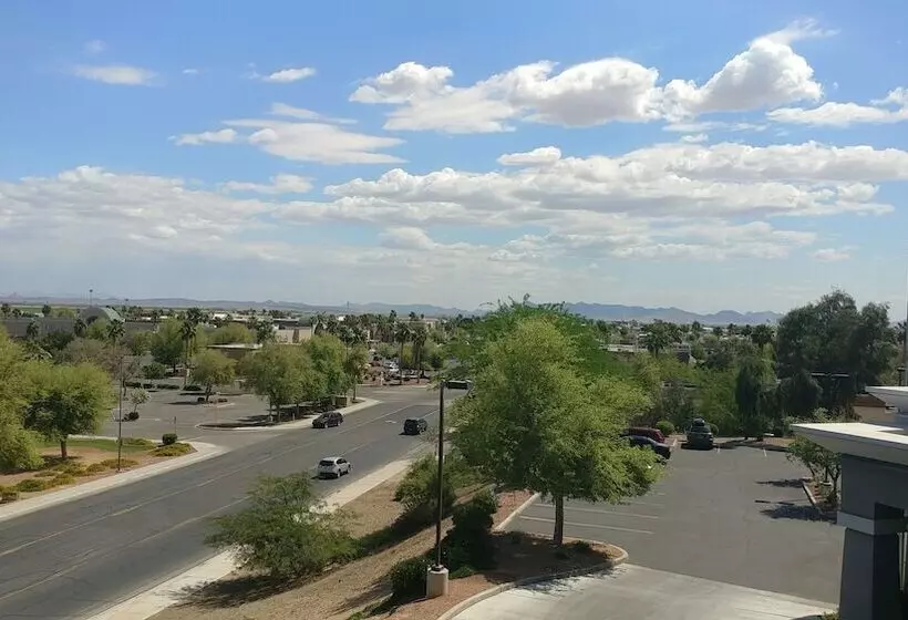 ２ダブルベッドのスタンダードルーム, Hampton Inn & Suites Yuma