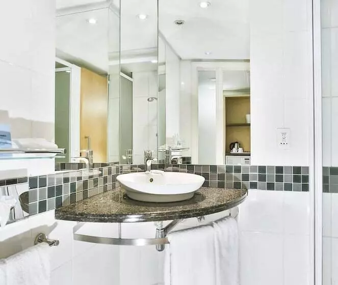 اتاق استاندارد, Holiday Inn Express Sandton Woodmead, An Ihg