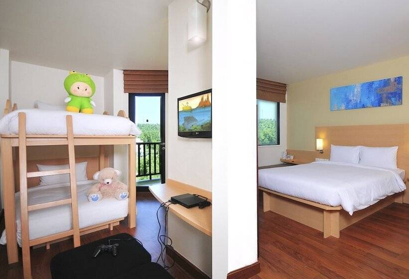 Семейный Номер, Ibis Phuket Kata