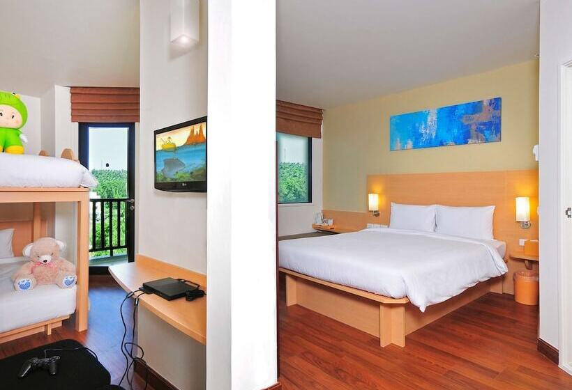 Семейный Номер, Ibis Phuket Kata
