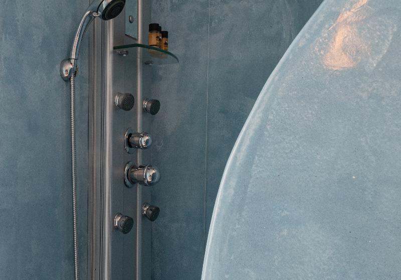 Номер Стандартный с Видом, Loucas On The Cliff