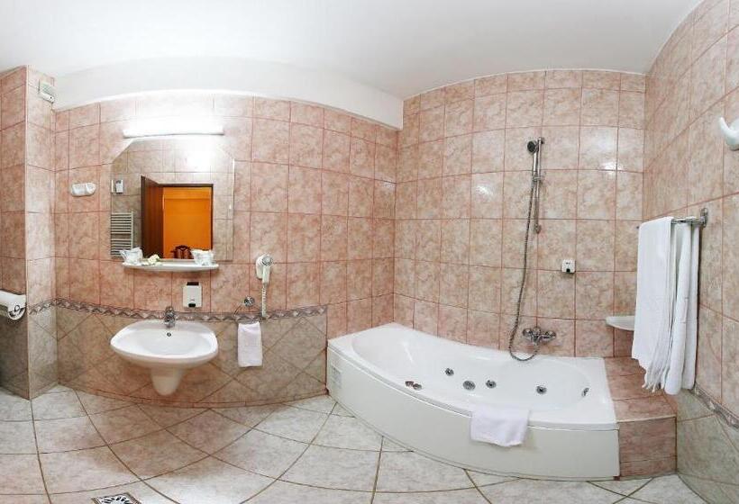 סוויטה, Premier