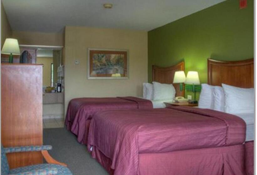 اتاق استاندارد با 2 تخت دوبل, Quality Inn Merchants Drive