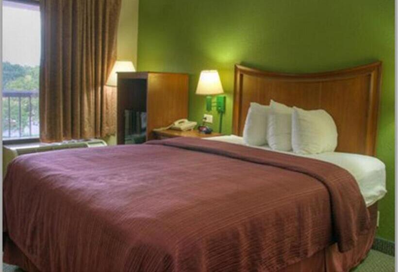 חדר סטנדרט עם מיטת קינג, Quality Inn Merchants Drive