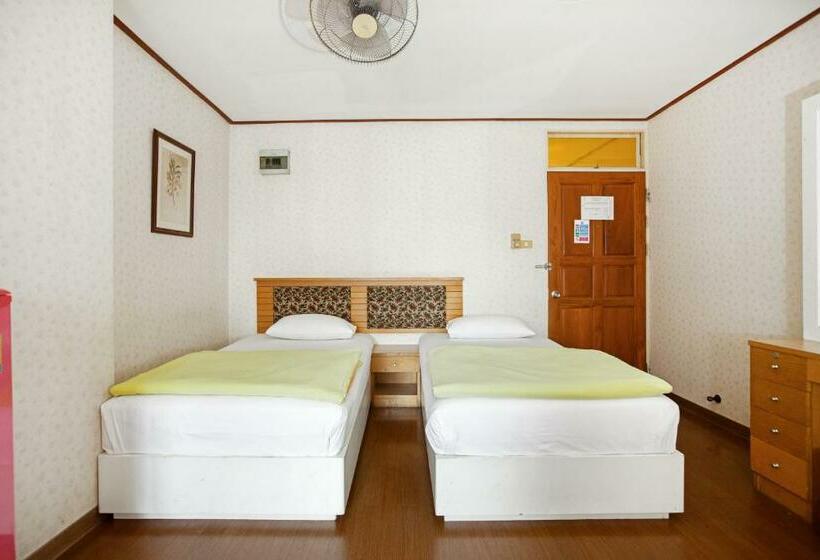 Quarto Superior, The Aiyapura Bangkok