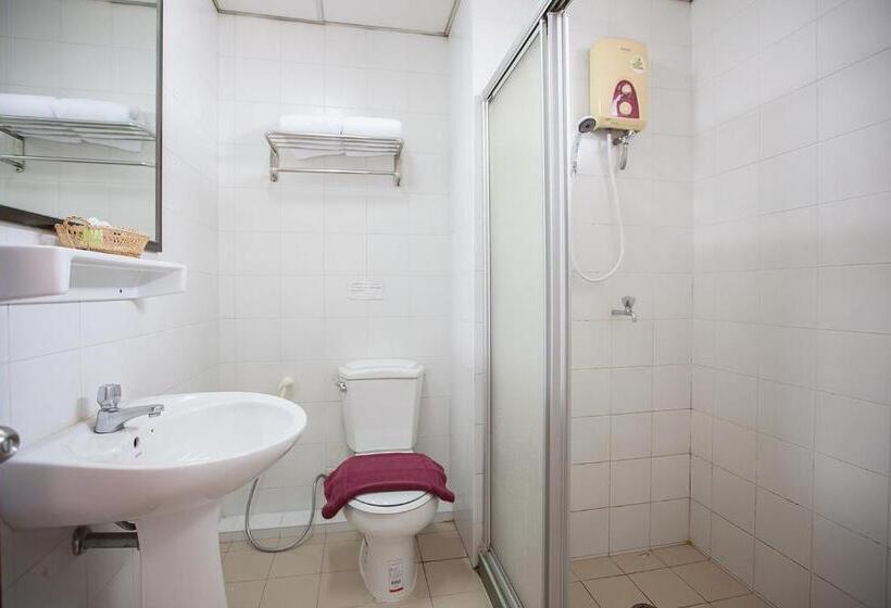 اتاق سوپریور, The Aiyapura Bangkok