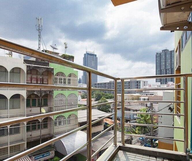 Quarto Deluxe, The Aiyapura Bangkok