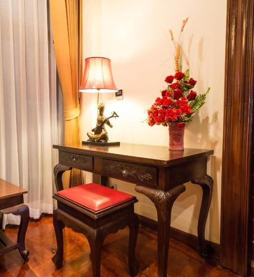 Люкс Deluxe Кровать Кинг, Villa Sirilanna