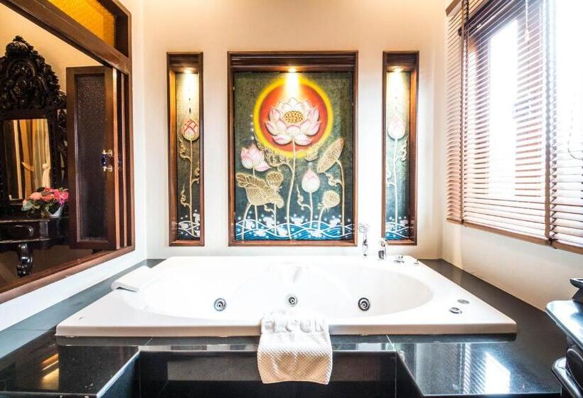 Люкс Deluxe Кровать Кинг, Villa Sirilanna