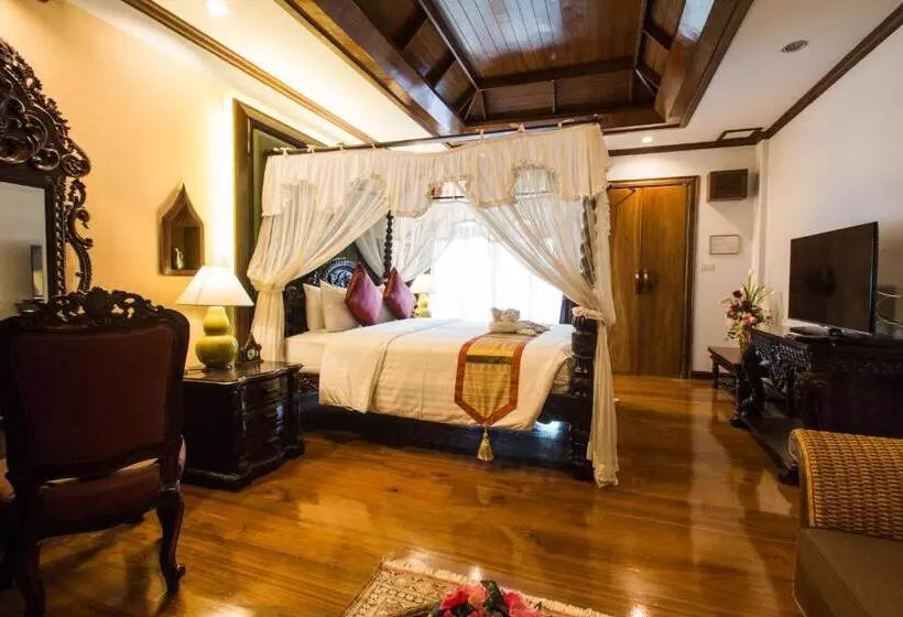 اتاق لوکس با تخت بزرگ, Sunday Villa Sirilanna