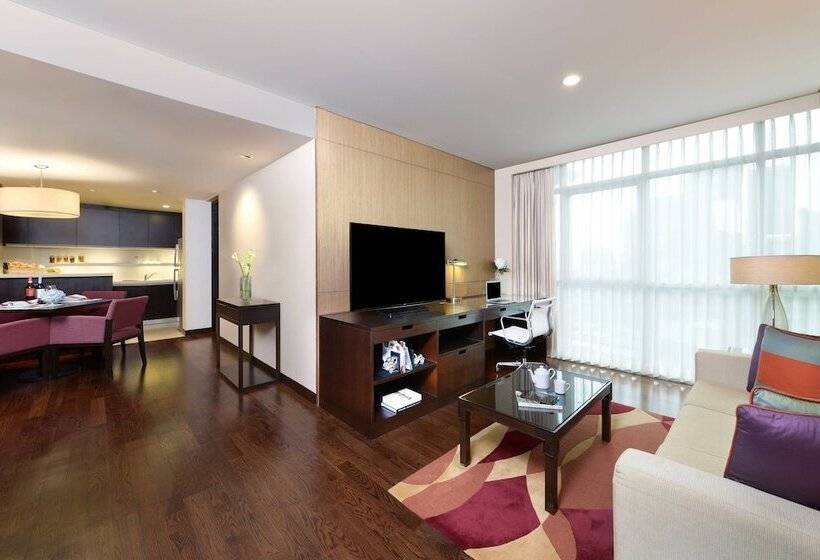 デラックススイート, Sathorn Vista Bangkok Marriott Executive Apartments