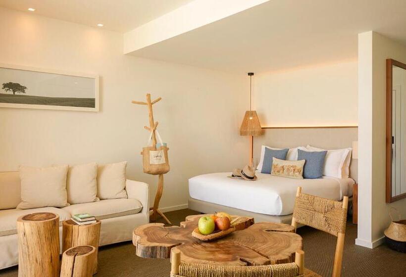 Premium room with terrace, Octant Evora