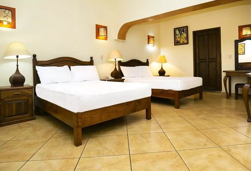 اتاق لوکس, Casa Del Virrey Hotel And Suites