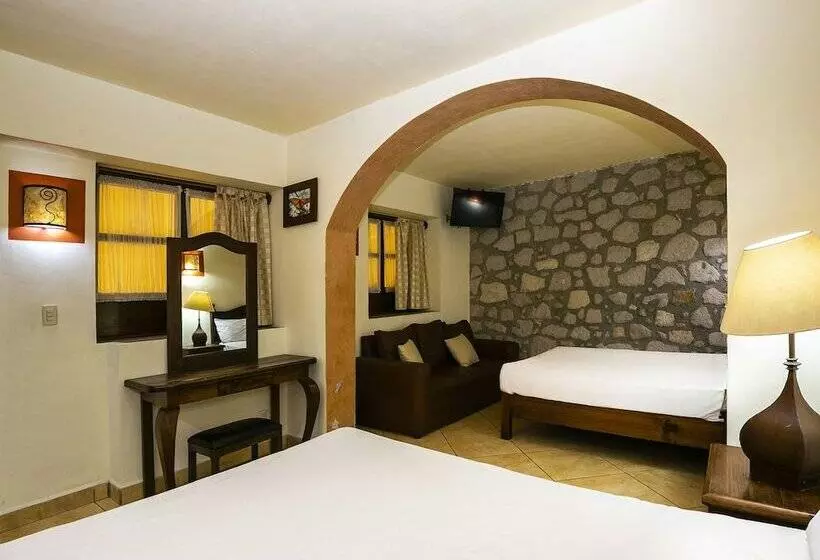 اتاق لوکس, Casa Del Virrey Hotel And Suites