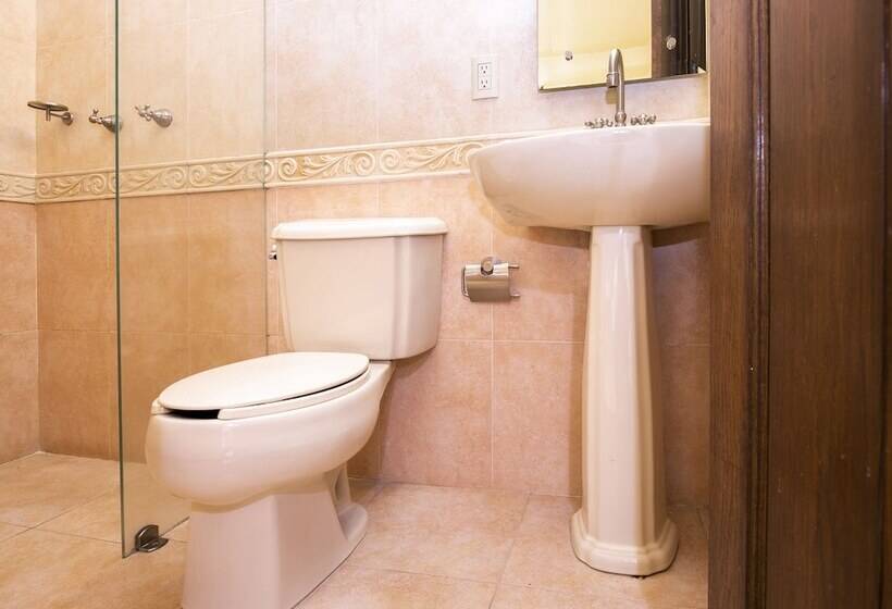四人标准间, Casa Del Virrey Hotel And Suites