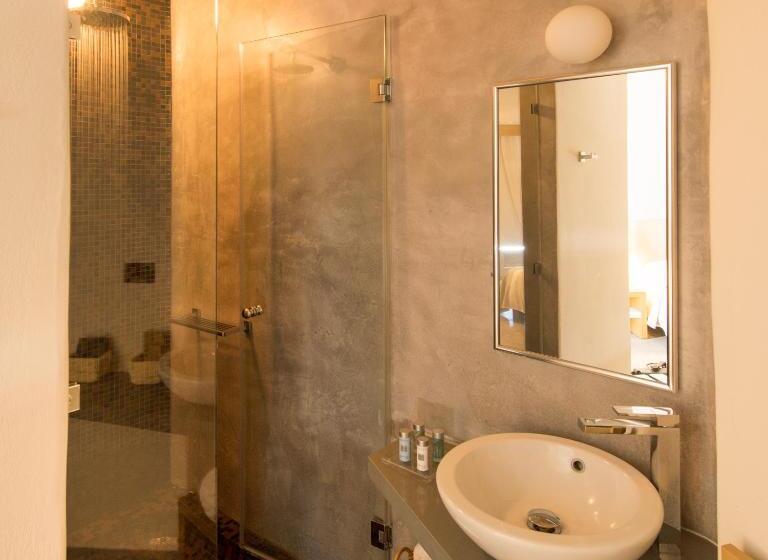 デラックスルーム, Avaton Resort And Spa