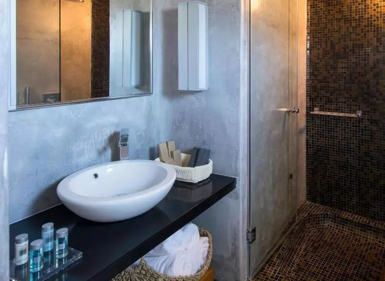 Sviitti, Avaton Resort And Spa