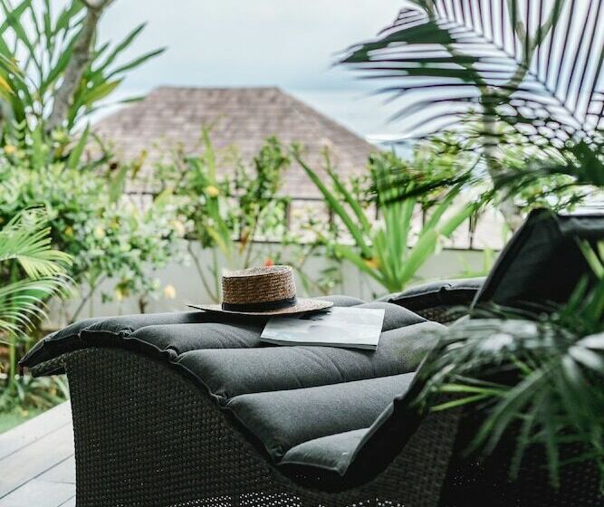 Номер Стандарт, Batu Karang Lembongan Resort & Spa