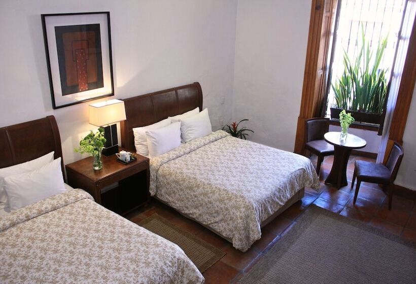 Номер Стандарт 2 Двуспальные Кровати, Casa Aspeytia Hotel Boutique