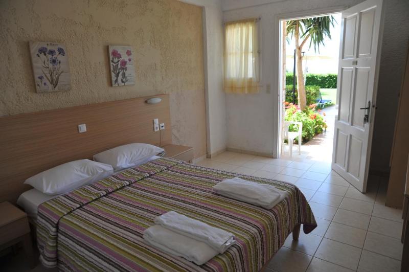 Quarto Estandar Vista Mar, Cretan Garden