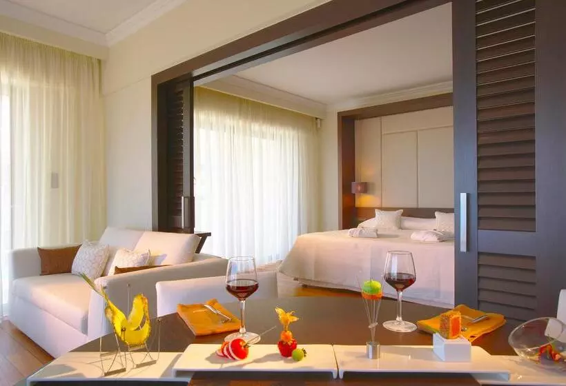 スイートクラブ シービュー, Elysium Resort & Spa