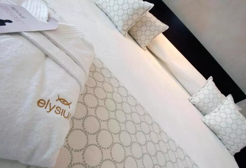 スイートクラブ シービュー, Elysium Resort & Spa