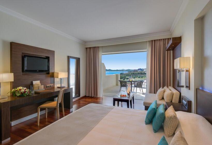 Номер Клуб Вид на Море, Elysium Resort & Spa