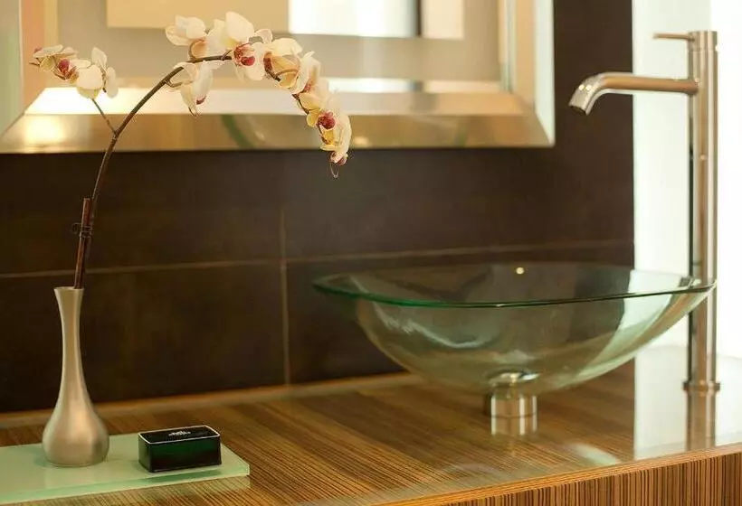 ジュニアスイートクラブ シービュー, Elysium Resort & Spa
