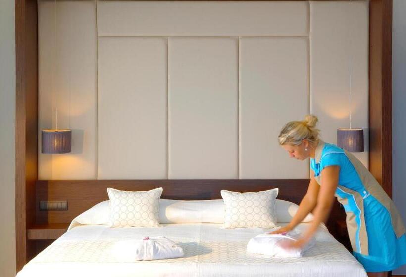 Люкс Deluxe Вид на Море, Elysium Resort & Spa