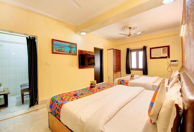 Familjerum, Fabhotel Le Heritage Karol Bagh