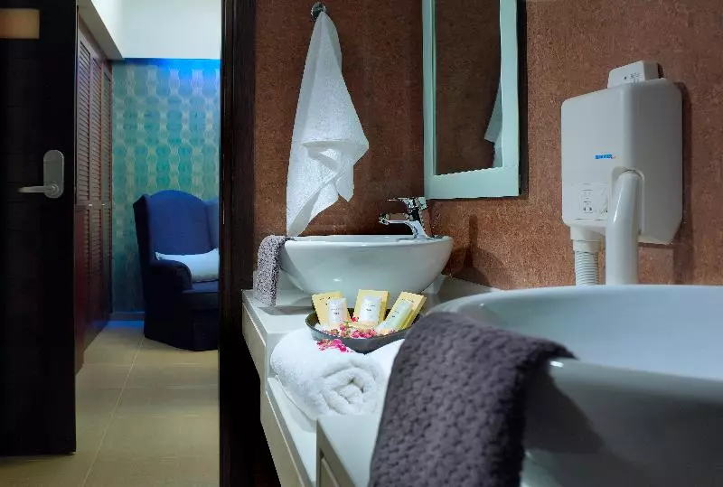 スイート, Filion Suites Resort & Spa