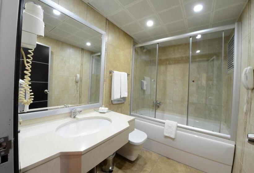 اتاق استاندارد, Ismira