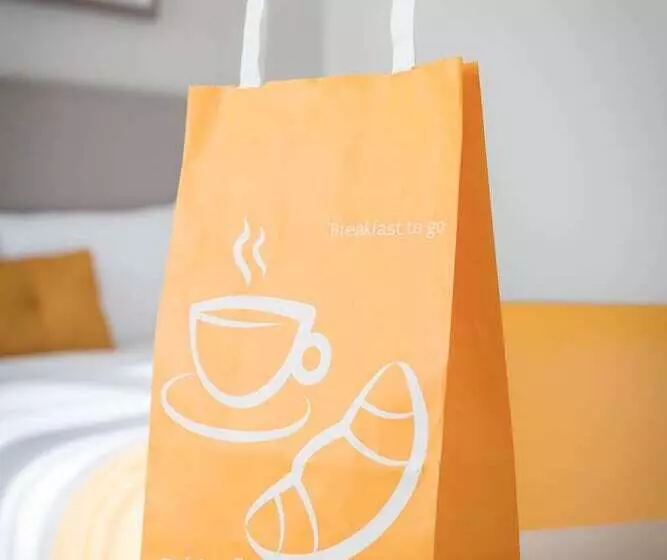 اتاق خانوادگی, Maldron Hotel Dublin Airport
