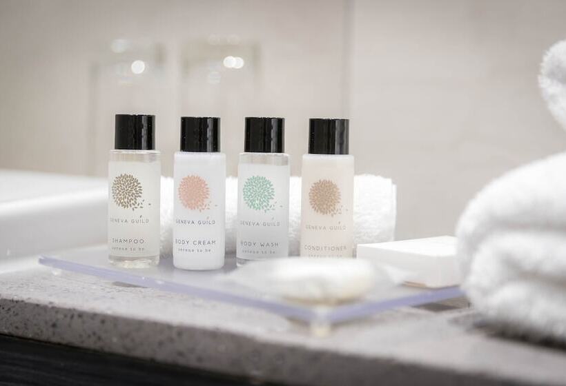 Номер Стандарт Трехместный, Maldron Hotel Dublin Airport