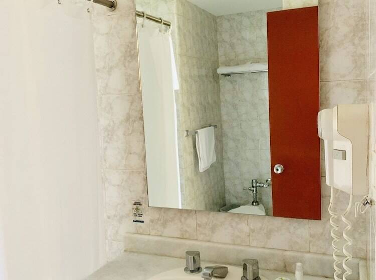 수피리어 룸, Mar Y Tierra