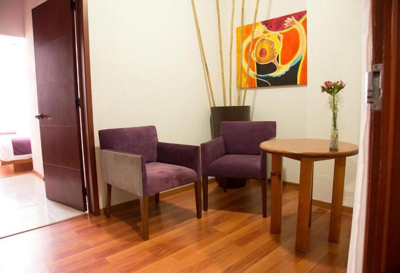 سوئیت با تخت بزرگ, Suites Corazón Mexicano