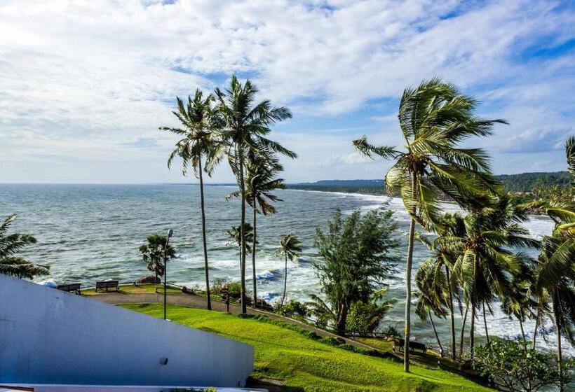 غرفة بريميوم مطلّة علي البحر, The Leela Kovalam, A Raviz