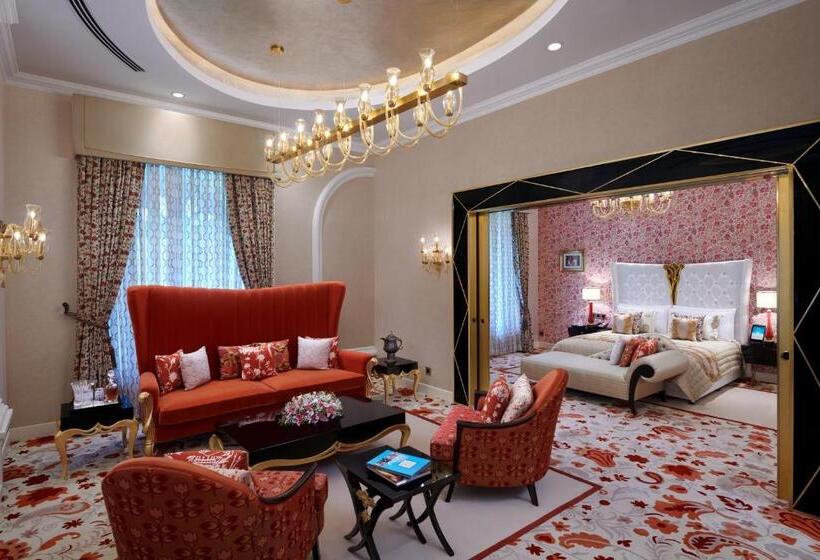 جناح, The Leela Kovalam, A Raviz