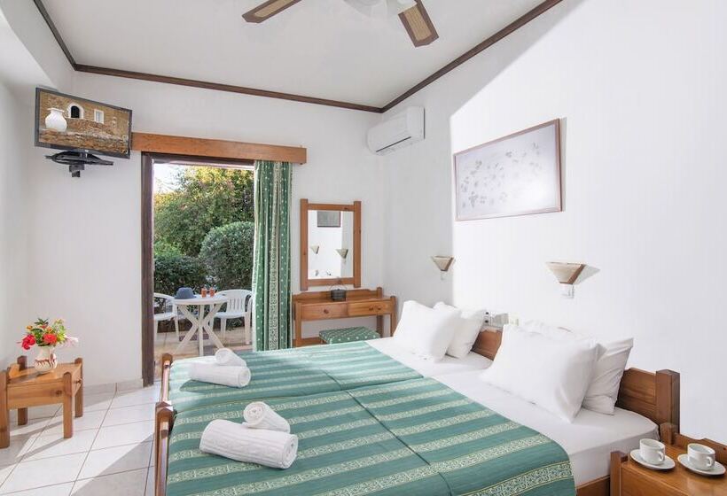 סטודיו סטנדרט עם נוף, Iliostasi Beach Apartments