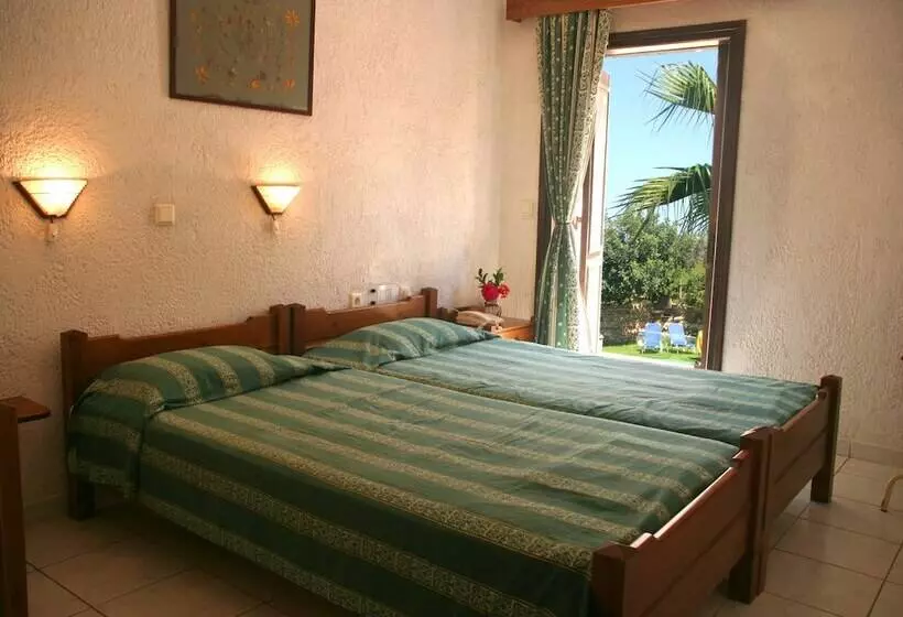آپارتمان 1 خوابه با چشمانداز باغ, Iliostasi Beach Apartments
