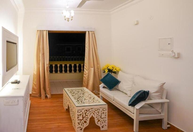 Люкс, Lillywoods Highland Beach Resort