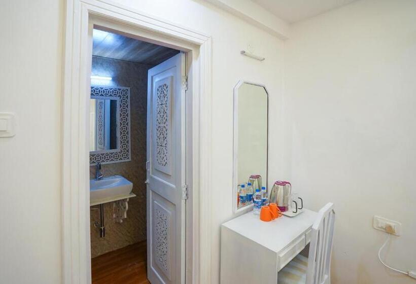 Президентский Люкс, Lillywoods Highland Beach Resort