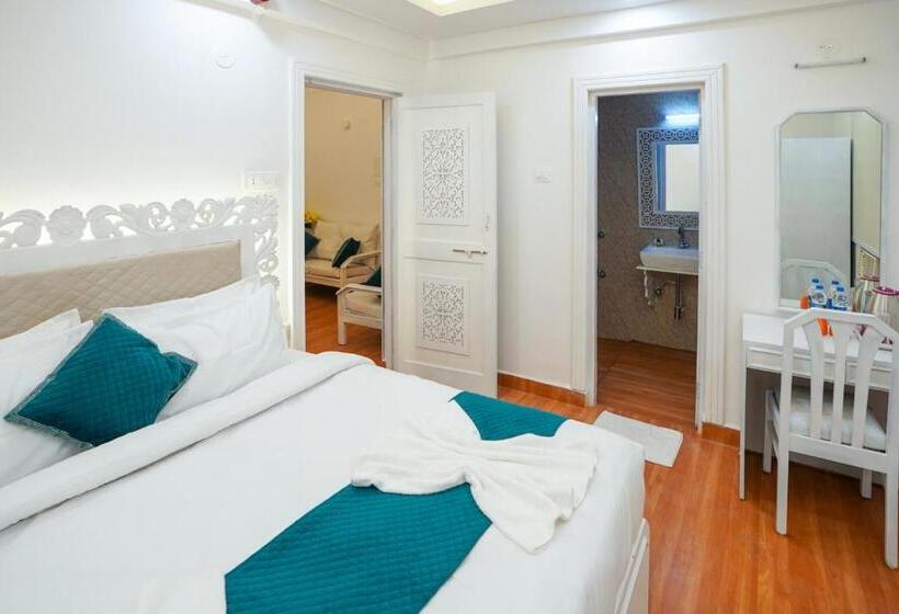 Президентский Люкс, Lillywoods Highland Beach Resort